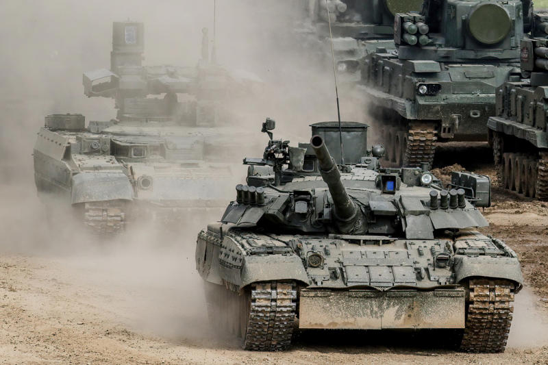 旧式戦車すら底をつく, 保管施設に動きが見られる, 戦車保管施設を監視していたアカウントが報告, 改修可能性を調査するプロセスだった可能性も, これまでも旧式戦車を活用していた, より旧式の戦車に頼り始めた, オリジナルの採用は1973年, ウクライナ国防省情報総局も報告, 損失を旧型戦車で埋める, 70年代の装備すら底を尽きつつある, 東部軍管区から持ち出される, 改修後も多くの問題が, 固定砲台としても使われている, これまでのロシアの戦車喪失数, OSINT組織による集計, T-62は1961年から生産されていた