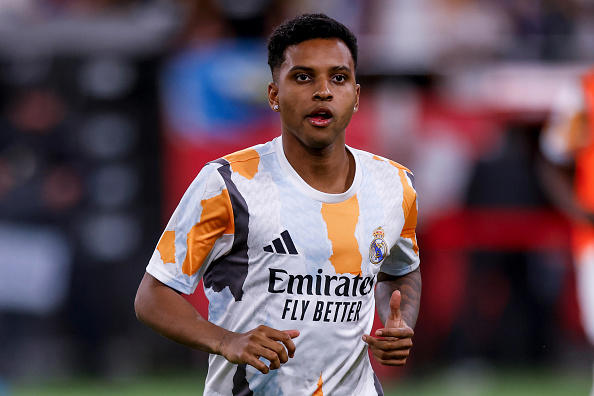 Liverpool told to sign ex-Arsenal transfer target to replace Luis Diaz
