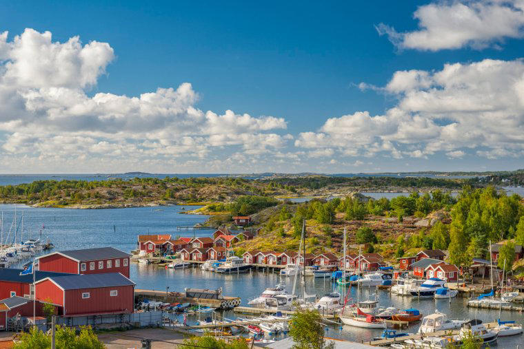 Travel info Almost Utopian, Kajkanten, Swedish outdoor feeedom, Kayaking, Saunas and slow dinners, Travel info