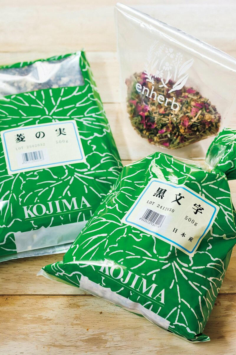 1日3杯のコーヒー：夏でもノンカフェインの温かいお茶で、睡眠の質アップ, 18時半以降に食べること：夜は胃腸を休めて、朝すっきり目覚める, あと回し：面倒なタスクは先に終わらせて、フットワークを軽く, なんだかモヤモヤ…そんなときは思いっきり捨てる！
