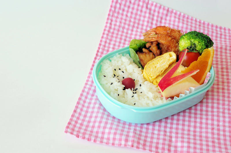 教えてくれたのは……健康増進施設ファイト！, 暑い夏は要注意！夏のお弁当「食中毒対策」のポイント, 夏のお弁当で避けたい「NG食材5選」とその理由, 理想的な夏のお弁当の中身はコレ！