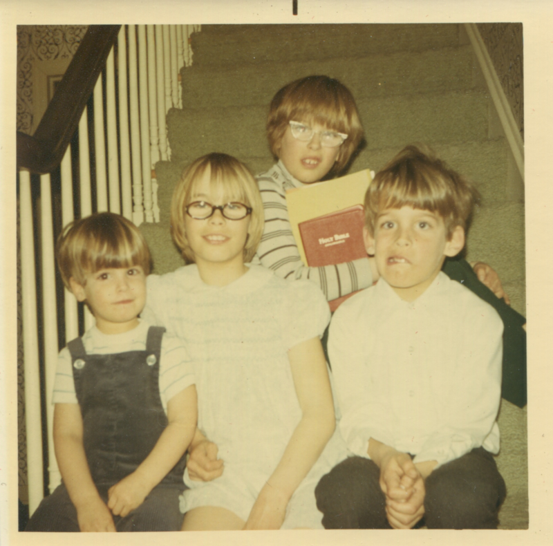 19. Just Some Siblings Being Silly on Easter Morning in New Jersey 1. Smile! Picture Day for a 2nd Grade Class, 2. ‘Christmas Day at Our Grandparent’s House in Jamaica, Queens’, 3. A Vietnam War Veteran Throws His Medal at the Capitol in Protest, Washington, D.C., April 23, 1971, 4. ‘My Mom in 1971’, 5. Wood Paneling and Shag Carpeting: Peak ’70s Vibes, 6. Colorized Image of Muhammad Ali Dodging a Punch From Joe Frazier in What Became Known as the ‘Fight of the Century’, 7. ‘Christmas, 1971. The Entire Family at My Grandparent’s House’, 8. Anti-Vietnam Protesters March Against War and Better Working Conditions in New York City, 9. Gene Wilder Shares a Laugh With Then-Child Actor Peter Ostrum, 10. ‘My Dad (Front) in Vietnam, 1971’, 11. Talk About a Boss Baby: ‘My Grandma and Uncle in Iran, April 1971’, 12. A Busy Street Scene in Midtown, Manhattan, 13. ‘Saturday Morning TV Lineup, Fall 1971’, 14. Because Who Needs Seatbelts?, 15. A Kid Shows Off His Brand New Christmas Gift, 16. ‘My Dad and Mom on Their Wedding Day, USSR, Ukraine’, 17. Richard Burton and Elizabeth Taylor at Heathrow Airport in London, 18. ‘My Dad and His Band, 1971’, 19. Just Some Siblings Being Silly on Easter Morning in New Jersey, 20. Actor Anthony Quinn on The Dick Cavett Show, 21. Christine ‘Chris’ Evert at the 1971 US Open, 22. ‘My Mom Being Crowned Homecoming Queen in 1971, Alabama’, 23. Actor Paul Newman Pictured at a Derby, September 1971, 24. ‘Bicycle Winner in a Shoe Store, 1971’, 25. Three Generations of Pearly White Smiles, 26. Crowds Gather Outside the Fillmore East in New York City, 27. ‘Cher at the Playboy Club, 1971’, 28. A Lively High School Parking Lot, 29. A Young Steve Martin Looking Effortlessly Cool, 30. ‘Ozzy Osbourne and His First Wife Thelma in 1971’, 31. Think There’s Enough Milk Stocked at the Grocery Store?, 32. Led Zeppelin Staying True to the Big Hair Trend of the ’70s, 33. John Lennon Poses Next to a Psychedelic Rolls-Royce With Son Julian, 34. A Very Colorful Shelley Duvall in Vogue