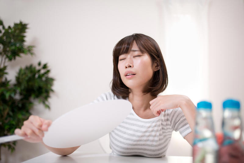 冷房・除湿・送風、それぞれの違いって？, ズバリ、もっとも電気代が安く済むのは？, 2番目は冷房モード？ それとも除湿モード？, 弱冷房除湿と再熱除湿、どう見分ける？, 電気代を安く、快適性を保つには？, 30分〜1時間以内の外出ならつけっぱなしがお得