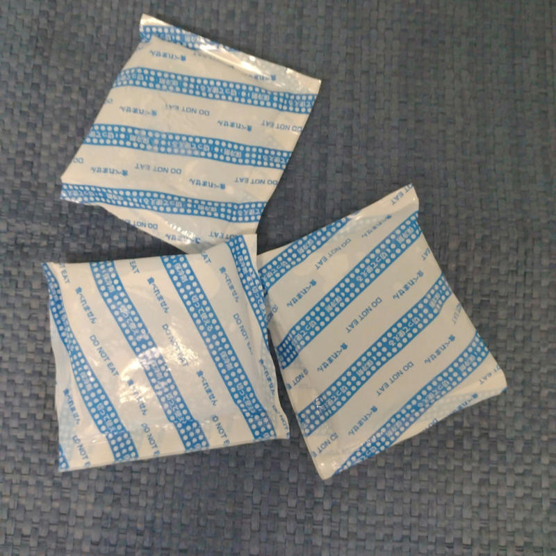 夏に欠かせない保冷剤, 保冷剤の冷たさを長持ちさせる方法, 3つを比べてみると……, プチプチで巻くのがおすすめ！