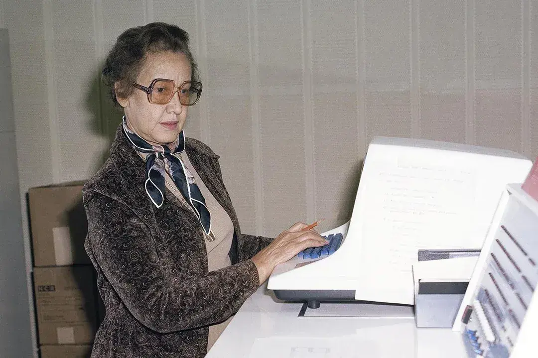 22. Mae Carol Jemison, 21. Valerie Thomas, 20. Alexa Canady, 19. Shirley Jackson, 18. Aprille Ericsson, 17. Bessie Blount Griffin, 16. Dorothy Lavinia Brown, 15. Anne-Marie Imafidon, 14. Katherine Johnson, 13. Lyda Newman, 12. Marian Croak, 11. Marie Van Brittan Brown, 10. Patricia Bath, 9. Rebecca Lee Crumpler, 8. Mary Jackson, 7. Kimberly Bryant, 6. Ashanti Johnson, 5. Aisha Bowe, 4. Timnit Gebru, 3. Donna Auguste