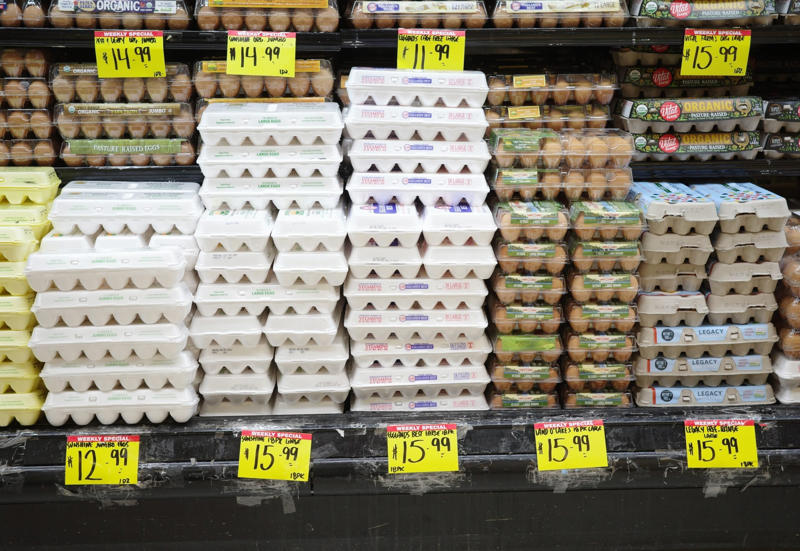 The sale that vanishes at checkout, This isn’t a one-off, Grocery shopping used to be simple, The blame falls on Kroger, Little mistakes, big consequences, Not enough staff, too many tags, And it’s not just Kroger, Shoppers are fighting back, Kroger’s response: Hire 15,000 workers, Senators step in, People are losing trust, Have you noticed it too?