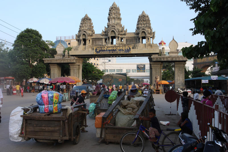 Thailand-Cambodia Israel–Iran, Iran–Israel, Germany–France, France–Germany, China–Japan, United Kingdom–Ireland, Israel–Palestine, Turkey–Greece, Greece–Turkey, North Korea–South Korea, India–Pakistan, United Kingdom–France, Iran–Saudi Arabia, Kuwait–Iraq, Albania–Serbia, Armenia–Azerbaijan, Chile–Peru, Peru–Chile, Kenya–Somalia, Somalia–Kenya, Thailand-Cambodia