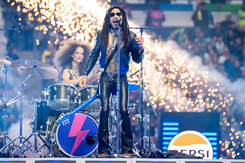 Fashion icon and advocate for a healthy lifestyle Possibly the best exponent of funk rock, His marriage to Lisa Bonet in 1987, Debuts with 'Let Love Rule' (1989), His debut album sells millions of copies, 'Are You Gonna Go My Way' (1993), With his album '5,' he rises to the stratosphere, Releases his first greatest hits compilation in 2000, Founder of the record label Roxie Records, 'It Is Time for a Love Revolution' (2008), Ventures into film with 'Precious' (2009), Releases 'Strut' (2014), Participates in the 2016 tribute to Prince, Fashion icon and advocate for a healthy lifestyle