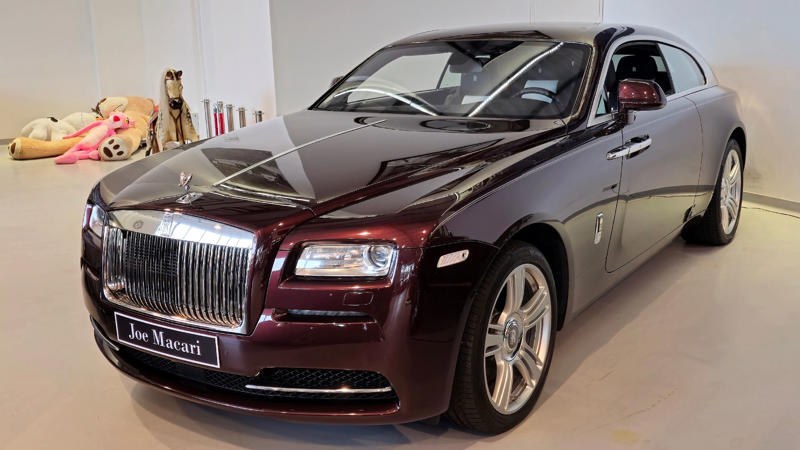 The Best Of Britain's V8 Cars, Aston Martin V8 Vantage (1977–1989), Jaguar XJR (1994–1997), TVR Cerbera 4.5 (1996–2003), Bentley Mulsanne Speed (2015–2020), Bristol Fighter (2004–2011), McLaren MP4-12C (2011–2014), Range Rover SV Autobiography Dynamic (2017–2021), Aston Martin DB11 V8 (2017–present), Noble M600 (2010–present), TVR Griffith (2024), Bentley Continental GT V8 (2013–present), Morgan Plus 8 (1968–2004; 2012–2018), Jaguar F-Type R (2014–present), Land Rover Defender V8 (2021–present), Rolls-Royce Wraith (2013–2022), Jensen Interceptor (1966–1976), Lister Storm (1993–1994), Bowler EXR-S (2012–2015), Aston Martin V8 Zagato (1986–1990), Ultima Evolution Coupe (2015–present)