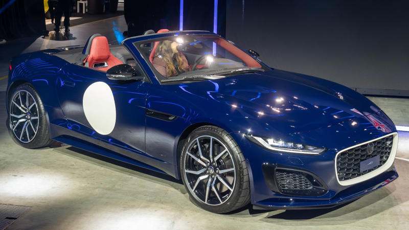 The Best Of Britain's V8 Cars, Aston Martin V8 Vantage (1977–1989), Jaguar XJR (1994–1997), TVR Cerbera 4.5 (1996–2003), Bentley Mulsanne Speed (2015–2020), Bristol Fighter (2004–2011), McLaren MP4-12C (2011–2014), Range Rover SV Autobiography Dynamic (2017–2021), Aston Martin DB11 V8 (2017–present), Noble M600 (2010–present), TVR Griffith (2024), Bentley Continental GT V8 (2013–present), Morgan Plus 8 (1968–2004; 2012–2018), Jaguar F-Type R (2014–present), Land Rover Defender V8 (2021–present), Rolls-Royce Wraith (2013–2022), Jensen Interceptor (1966–1976), Lister Storm (1993–1994), Bowler EXR-S (2012–2015), Aston Martin V8 Zagato (1986–1990), Ultima Evolution Coupe (2015–present)