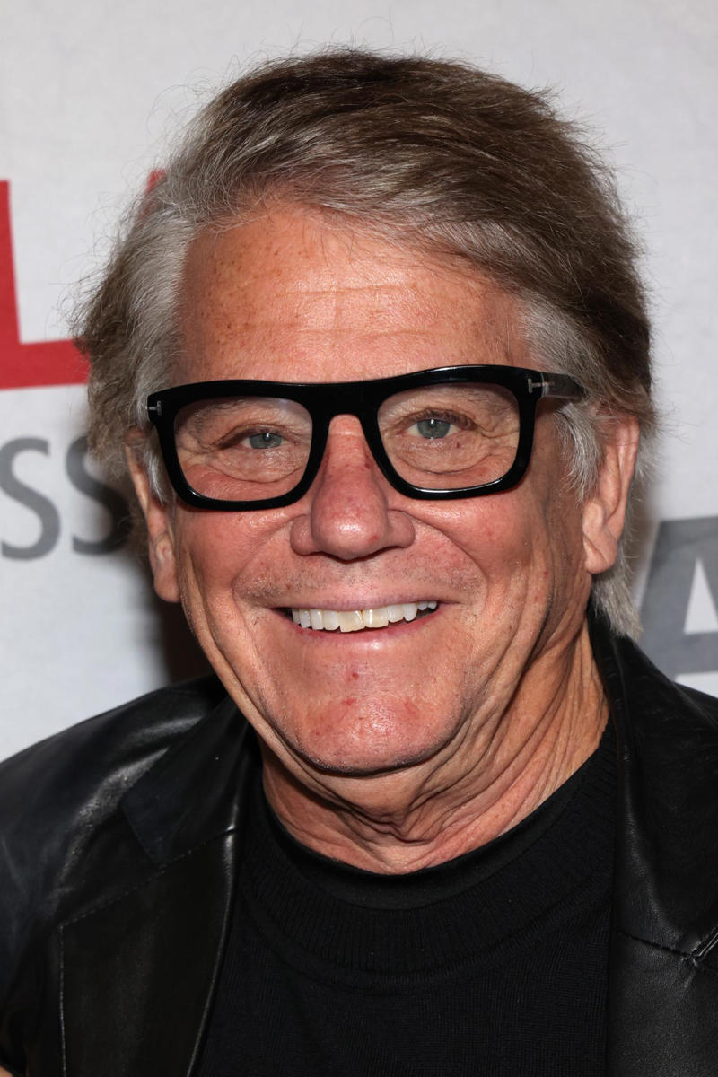 Anson Williams Happy Days, Richie Cunningham, Ron Howard, Marion Cunningham, Marion Ross, Howard Cunningham, Tom Bosley, Arthur Fonzarelli, Henry Winkler, Award-winning role in 'Barry', Joanie Cunningham, Erin Moran, Chachi Arcola, Scott Baio, Warren 'Potsie' Weber, Anson Williams, Mitsumo 'Arnold' Takahashi, Noriyuki 'Pat' Morita, Al Delvecchio, Al Molinaro, Ralph Malph, Don Most, Lori Beth Allen-Cunningham, Lynda Goodfriend, Ashley Pfister, Linda Purl, Roger Phillips