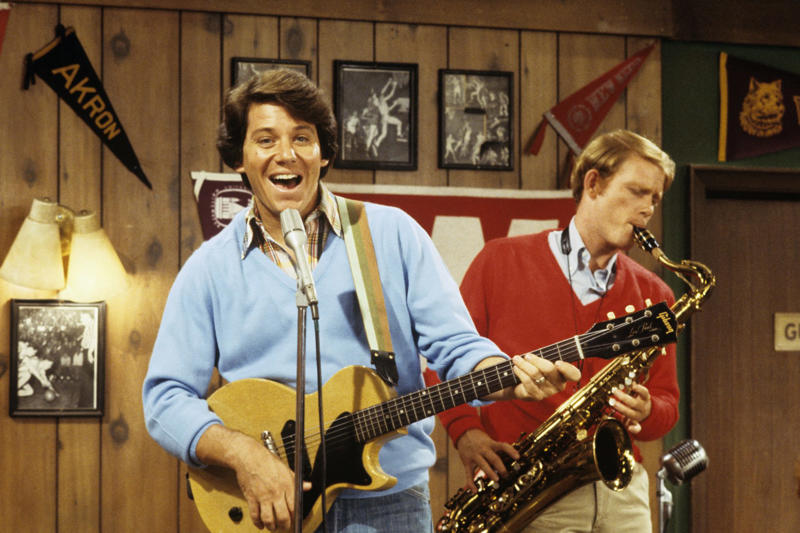 Warren 'Potsie' Weber Happy Days, Richie Cunningham, Ron Howard, Marion Cunningham, Marion Ross, Howard Cunningham, Tom Bosley, Arthur Fonzarelli, Henry Winkler, Award-winning role in 'Barry', Joanie Cunningham, Erin Moran, Chachi Arcola, Scott Baio, Warren 'Potsie' Weber, Anson Williams, Mitsumo 'Arnold' Takahashi, Noriyuki 'Pat' Morita, Al Delvecchio, Al Molinaro, Ralph Malph, Don Most, Lori Beth Allen-Cunningham, Lynda Goodfriend, Ashley Pfister, Linda Purl, Roger Phillips