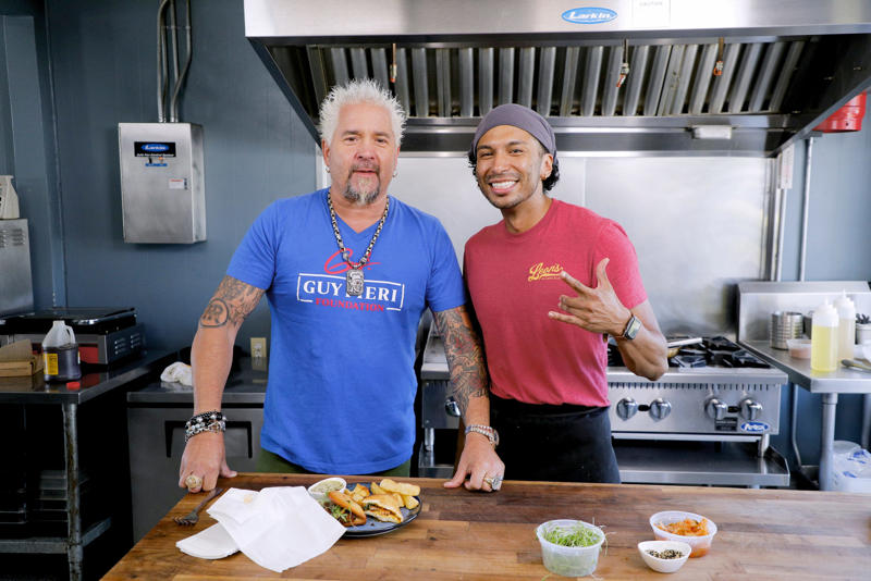Who bought Guy Fieri's house in Palm Beach County?, What are the features of Fieri's Lake Worth home?, How much did they pay for Guy Fieri's home?, Does Guy Fieri still own property in Florida?, Does Guy Fieri like Florida?