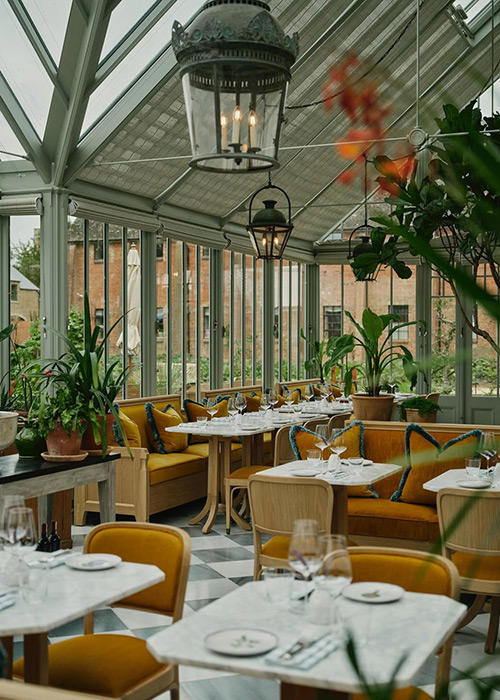 Meet the couple, Star studded guest list, The venue, See more images of Estelle Manor below, You Might Also Like