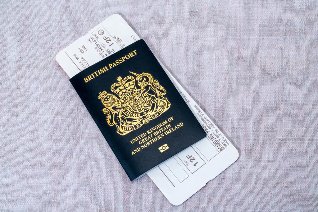 World’s most powerful passports in 2025 revealed as the UK drops in rankings Where does the UK rank?, Where does the US rank?, Which country has the most powerful passport?, What is the Henley Passport Index?, What are the 10 most powerful passports in 2025?, The most powerful passports in 2025