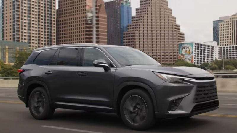 1. 2024 Ford Expedition, 2. 2025 Kia Telluride, 3. 2025 Toyota Grand Highlander, 4. 2025 Chevrolet Suburban, 5. 2025 Honda Pilot, 6. 2025 GMC Yukon, 7. 2025 Jeep Wagoneer, 8. 2025 Toyota Highlander, 9. 2025 Mazda CX-90, 10. 2025 Nissan Armada, 11. 2025 Volvo EX90, 12. 2025 Lexus TX, 13. 2025 Kia EV9, 14. 2025 Jeep Grand Cherokee L, 15. 2025 Subaru Ascent, 16. 2025 Hyundai Palisade, 17. 2025 Toyota Sequoia, 18. 2025 Chevrolet Traverse, 19. 2025 Ford Explorer, 20. 2025 Nissan Pathfinder