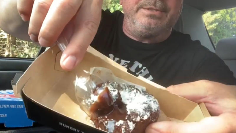 2. Choco Lava Cake (India: Domino's Pizza) 1. Cadbury McFlurry (UK: McDonald's), 2. Choco Lava Cake (India: Domino's Pizza), 3. Halo-Halo (Philippines: Chowking), 4. Peach Mango Pie (Philippines: Jollibee), 5. Pandan Waffle (Vietnam: Highlands Coffee), 6. Soft Cream (Japan: Mister Donut), 7. Matcha Parfait (Japan: Lotteria), 8. Pastel De Nata (Portugal: McDonald's), 9. Corn Pie (Thailand: McDonald's), 10. Frozen Coke Float (Australia: Hungry Jack's), 11. Timbits (Canada: Tim Hortons), 12. Dessert Burger (Denmark: Burger King), 13. Taro Pie (Thailand: McDonald's), 14. Funnel Cake (Canada: Burger Factory), 15. Storm (Australia: Hungry Jack's), 16. Dulce De Leche Sundae (Argentina: McDonald's), 17. Hershey's Sundae Pie (USA: Burger King), 18. Mango Sticky Rice Blizzard (Thailand: Dairy Queen), 19. Concrete Mixer (USA: Culver's), 20. Cinnamon Twists (USA: Taco Bell)