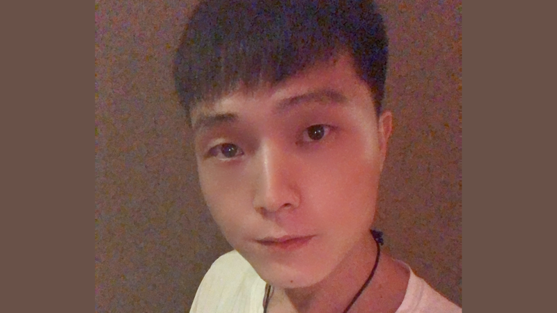Attempted to end his life Zhang Yiyang death by capital punishment, Who was Zhang Yiyang?, Dropping out, Beginnings as a singer, More competitions, From singer to actor, Acting not a one-time thing, Did not quit on singing, Directorial debut, A dark side, Dated with large age difference, Rocky relationship, A plot against her, Attempted to end his life, No mercy under the law, Netizen anger