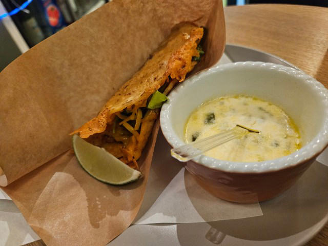 ・お目当てのお店は……, ・これぞ、アメリカンタコス, ・ギルティィィ！, ・お好み焼き！？, ・今回ご紹介した飲食店の詳細データ