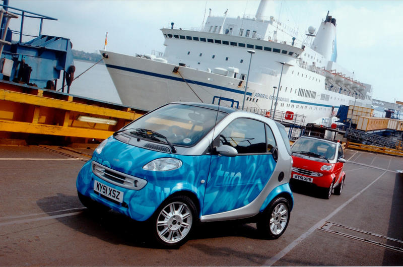 Car ferries Car dealerships, Car ferries, Car shuttle train, Cat’s eyes, Texas Gate, Drag racing, Driving license, Driving test, Petrol stations, Grand Prix racing, Hillclimbing, Land Speed Record, Motor racing, Motorail, Highways/Motorways, Highway service areas, Motoring associations, Multi-storey parking lots, License plates, Parking meters, Rallying, Road map, Road markings, Road signs, Road trips, Speed cameras, Speed limits, Traffic lights
