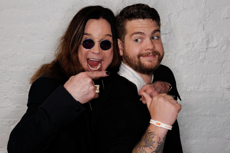 Jack Osbourne Ozzy Osbourne's death, Years of battling health problems, Parkinson's, He described the illness as "h*ll", Not everything was due to Parkinson's, Injury caused by an ATV accident, Little by little he became immobile, “I carried on working with it", Metal rods in his spine, In 2019, "everything came undone", Four operations between 2019 and 2023, "I can't do it anymore", He gave one last show, "You've got no idea how I feel", His last Instagram post