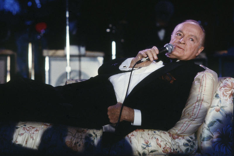 Olivia de Havilland: 104 years without a hair out of place, Norman Lloyd: The actor who worked until 100, Kirk Douglas: The 103-year-old Spartacus, Bob Hope: The comedian who exhausted the calendar, Zsa Zsa Gabor: Glamour until 99, Betty White: The age-defying queen of comedy, Mel Brooks: Still alive, still mocking death, Harry Belafonte: 96 years of rhythm and protest, Angela Lansbury: The lady who solved crimes and birthdays, Tony Bennett: In tune until 96