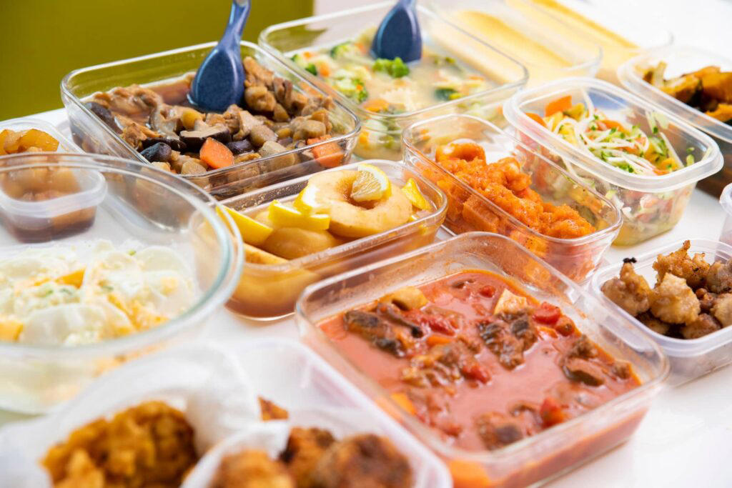 おかずのみの宅配とは？, 宅食でおかずのみを選ぶメリット, 宅食おかずのみを選ぶ際のポイント, おすすめおかずのみの宅食サービスランキング, おかずのみの宅食サービスを楽しむポイント, おかずのみの宅食サービスにデメリットはある？, 健康も手軽さも両立。おかずのみの宅食を賢く活用しよう