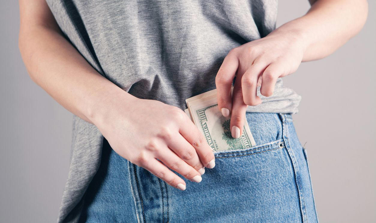 Is Splitting 50/50 Really Equal?, Equal &amp; Equitable Aren't The Same Thing, Consider A Proportional Approach, Look At The Full Financial Picture, Discuss The Future Often, Relationship Or Roommate?, Is He Willing To Listen?, Are You Compromising Too Much?, Don’t Guilt Yourself For Wanting Balance, Lifestyle Compatibility Check, Keep Receipts—Literally, Set A Fair Budget Together, Pool Some, Keep Some, What Do You Value More—Money Or Power?, Talk To A Financial Therapist Or Planner, You Deserve A Partner, Not A Burden, The Bottom Line: Fairness Feels Right
