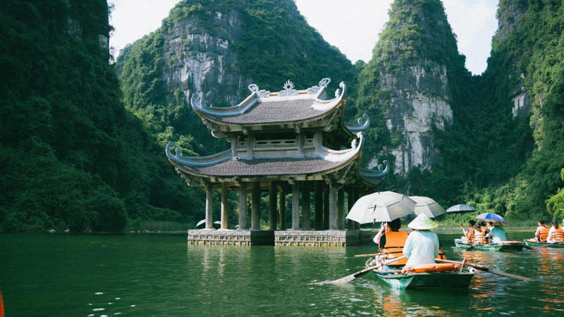 Vietnam: Vietnam has become increasingly accessible for Indian travellers, thanks to e-visas and direct flights. Hanoi serves as a charming entry point for exploring the country’s rich heritage, including a cruise through Halong Bay’s stunning limestone cliffs and a visit to the historic Old Quarter. (Image: Canva)