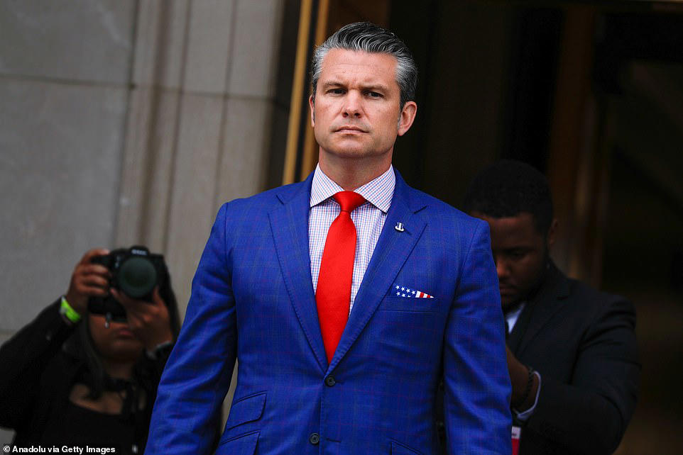 Report: White House aide wants Hegseth out