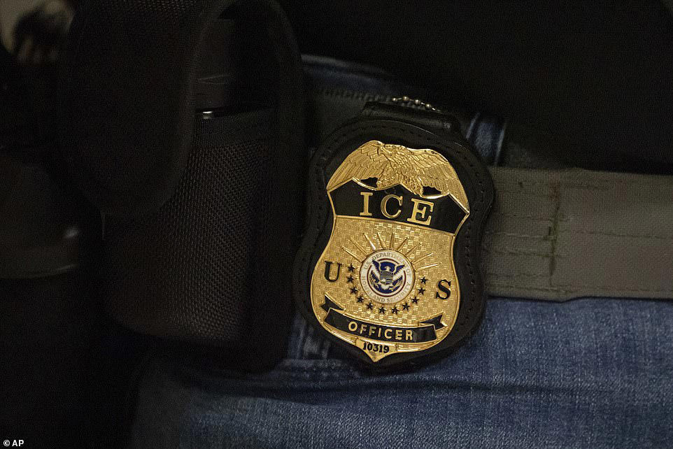 California medics block ICE agents from arresting migrant