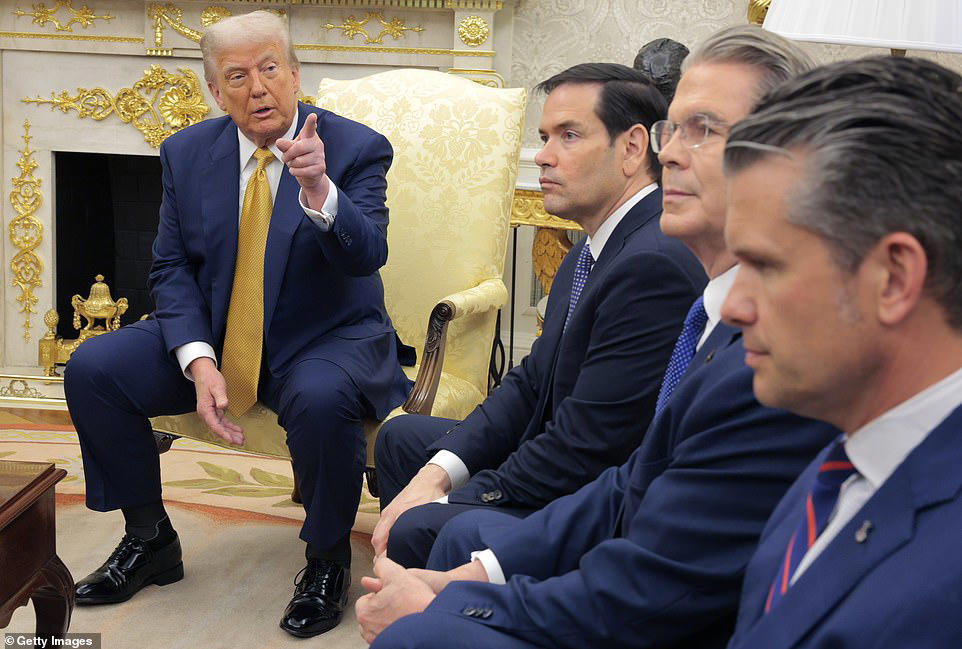 Report: White House aide wants Hegseth out