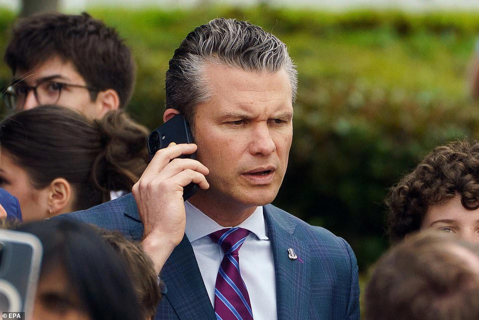 Report: White House aide wants Hegseth out
