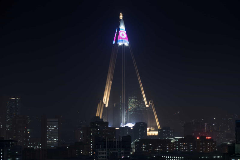 Ryugyong Hotel, North Korea Walt Disney Concert Hall, USA, "The Walkie Talkie," England, InTempo Skyscraper, Spain, Vdara Hotel and Spa, USA, Dubai Aquarium and Underwater Zoo, United Arab Emirates, Ryugyong Hotel, North Korea, Lotus Riverside Complex, China, Brooklyn Bridge Park, USA, Aon Center, USA, Žižkov Television Tower, Czech Republic, Kangbashi District, China, Citigroup Center, USA, W.E.B. Du Bois Library, USA, Santos, Brazil