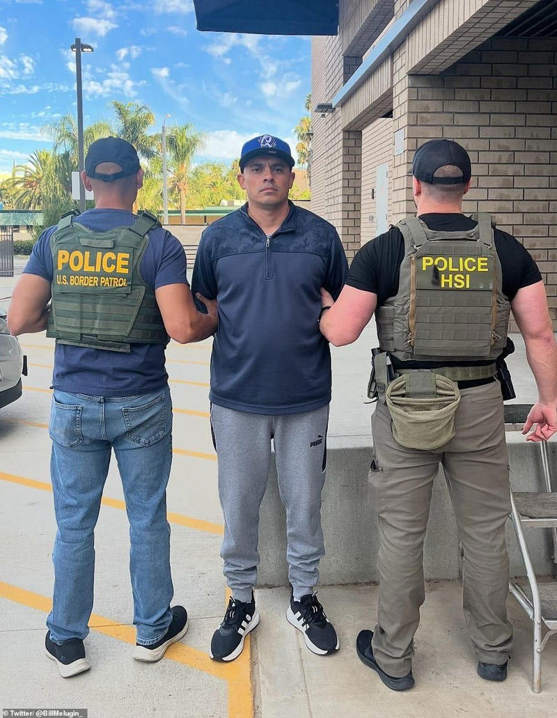 California medics block ICE agents from arresting migrant