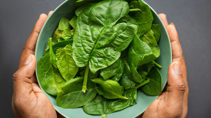 1. Spinach 1. Pale Or Yellowish Skin, 2. Constant Fatigue, 3. Frequent Headaches Or Dizziness, 4. Shortness Of Breath, 5. Brittle Nails Or Hair Loss, 6. Rapid Heartbeat, 7. Restless Legs At Night, 8. Craving Ice Or Dirt, 9. Cold Hands And Feet, 10. Tongue Swelling Or Soreness, 1. Spinach, 2. Red Meat (Beef Or Lamb), 3. Lentils, 4. Fortified Cereals, 6. Pumpkin Seeds, 7. Chicken Liver, 8. Cashews, 9. Chickpeas, 10. Sardines