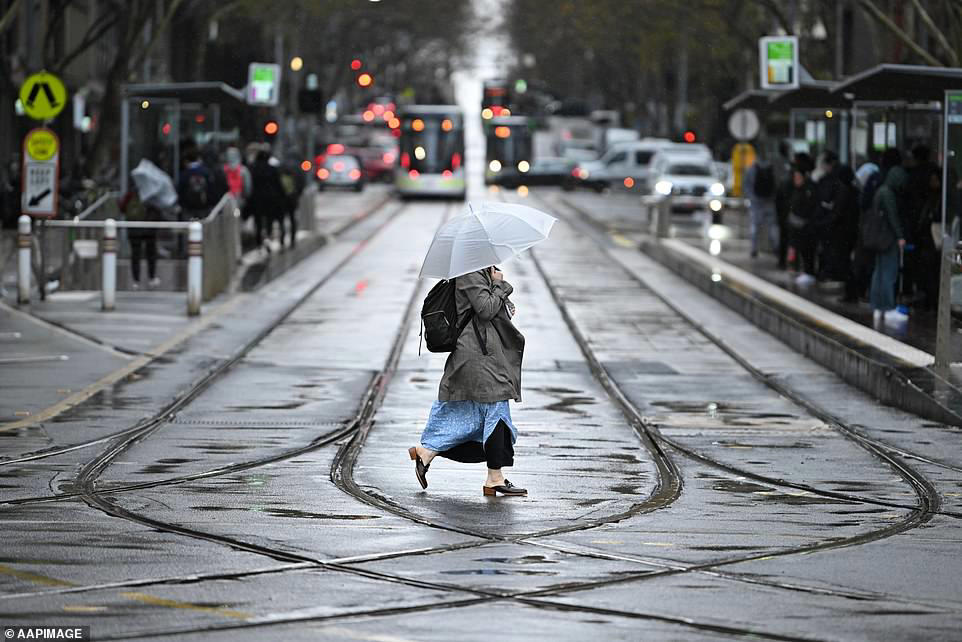Rain band to soak 80 percent of Australia this weekend