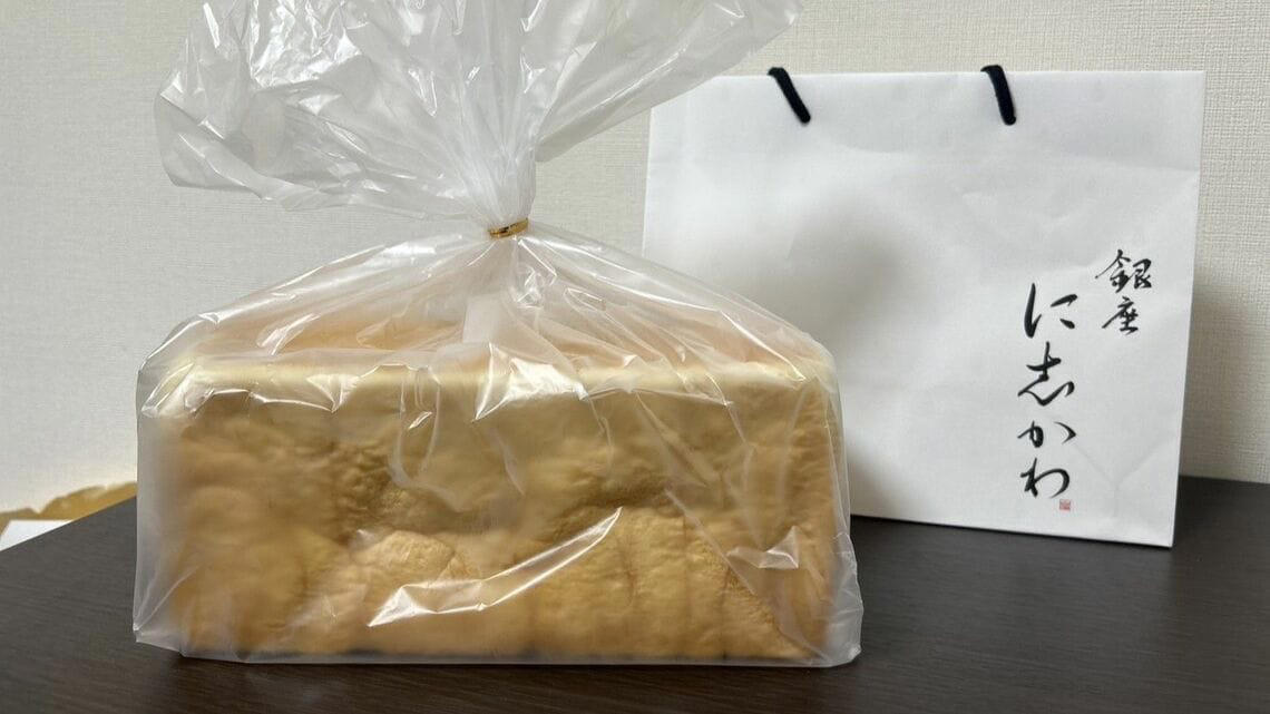 600本の食パンが連日完売, 異業種が参入しやすいビジネスモデル, ブームの過熱はメディアの影響？, 売上40億円超から大量閉店へ