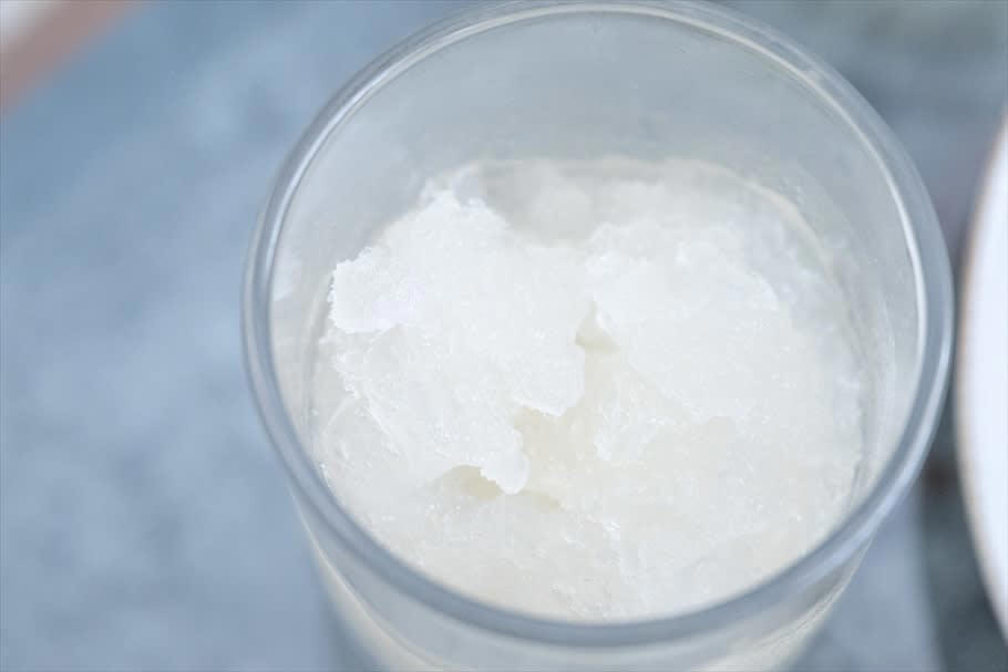 アセロラの爽やかな香りとほのかな塩味！「凍らせて飲むゼリー ソルティアセロラ」, すっきり爽やかな風味で、体も心もリフレッシュ！「凍らせて飲むゼリー ソルティシークヮーサー」, 抹茶の濃い旨みに、コクのある甘さの小豆が相性ぴったり！「凍らせて食べる 抹茶あずき」, ほうじ茶の渋みと、あずきの素朴な風味がよく合う「凍らせて食べる ほうじ茶あずき」