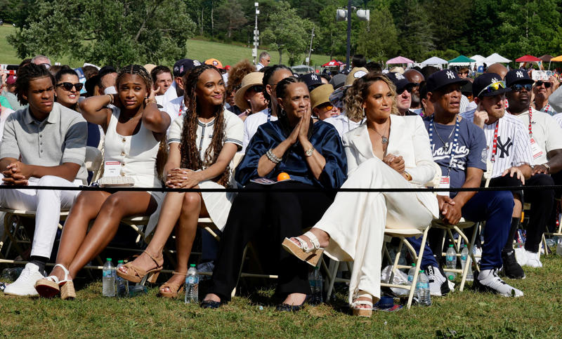 Baseball Hall of Fame welcomes 5 new members. See 2025 ceremony