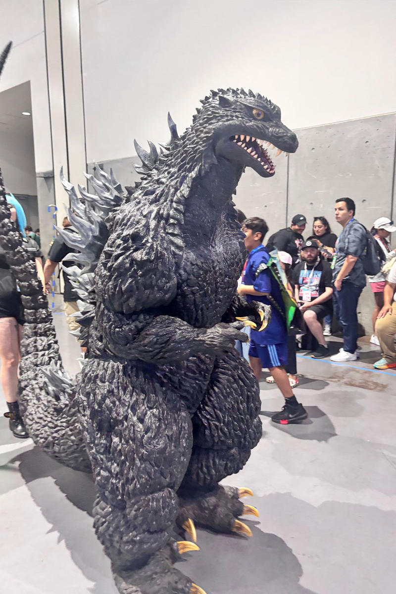 Heading out to be a fan at SDCC, Downtown looks like a comic book, Official, Finally inside, Been seeing some really cool costumes, M3GAN is everywhere, Reunion!, Stopped by Weta Workshop, Coraline is a fan, When you find your people