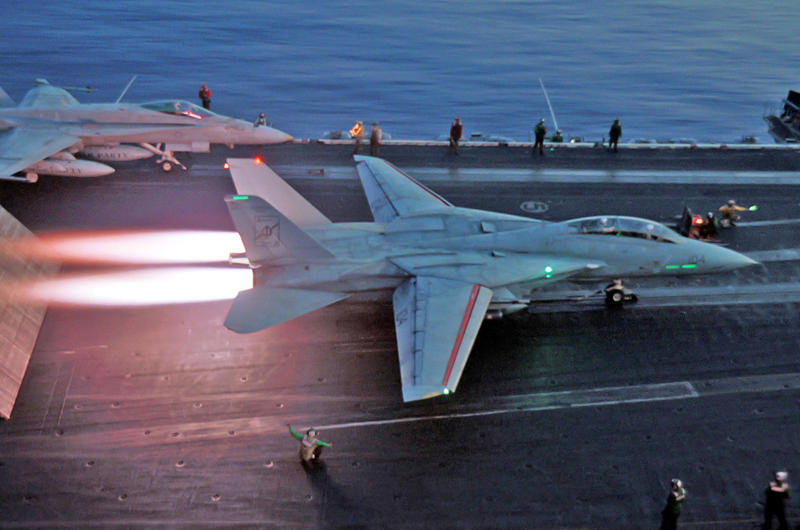 4: Grumman F-14 Tomcat 10: Northrop YF-23, 9: North American XB-70 Valkyrie, 8: Lockheed SR-71 Blackbird, 7: Ryan ST, 6: McDonnell XP-67 ‘Moonbat’, 5: North American F-86 Sabre, 4: Grumman F-14 Tomcat, 3: Republic XF-12 Rainbow, 2: General Dynamics F-16XL, 1: North American P-51 Mustang