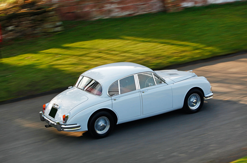 1959 Jaguar Mk2 3.8 (cont.) The world’s best super saloons, 1. 1951 Hudson Hornet, 1951 Hudson Hornet (cont.), 2. 1959 Jaguar Mk2 3.8, 1959 Jaguar Mk2 3.8 (cont.), 3. 1963 Maserati Quattroporte, 1963 Maserati Quattroporte (cont.), 4. 1966 Dodge Hemi Coronet Deluxe, 1966 Dodge Hemi Coronet Deluxe (cont.), 5. 1967 Iso Fidia, 1967 Iso Fidia (cont.), 6. 1971 Monica 560, 1971 Monica 560 (cont.), 7. 1971 De Tomaso Deauville, 1971 De Tomaso Deauville (cont.), 8. 1982 Alpina B7S Turbo, 1982 Alpina B7S Turbo (cont.), 9. 1985 AMG Hammer, 1985 AMG Hammer (cont.), 10. 1985 Bentley Turbo R, 1985 Bentley Turbo R (cont.), 11. 1986 Lancia Thema 8.32, 1986 Lancia Thema 8.32 (cont.), 12. 1988 Audi V8, 1988 Audi V8 (cont.), 13. 1990 Mercedes-Benz 190E 2.5-16 Evolution II, 1990 Mercedes-Benz 190E 2.5-16 Evolution II (cont.), 14. 1990 Lotus Carlton, 1990 Lotus Carlton (cont.), 15. 1990 Mercedes-Benz 500E, 1990 Mercedes-Benz 500E (cont.), 16. 1992 Subaru Impreza, 1992 Subaru Impreza (cont.), 17. 1992 Renault Safrane Biturbo, 1992 Renault Safrane Biturbo (cont.), 18. 1994 Jaguar XJR, 1994 Jaguar XJR (cont.), 19. 1998 BMW E39 M5, 1998 BMW E39 M5 (cont.), 20. 2000 Saab 9-5 Aero, 2000 Saab 9-5 Aero (cont.)