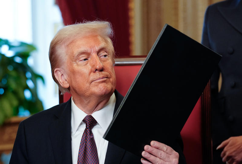 Trump speaks at Macomb Community College, Trump interviewed by Senator Marsha Blackburn, Trump and VP-elect Vance at inauguration, Trump signs documents after inauguration, Trump acceptance speech after election, Trump salutes troops at inauguration, Trump gestures during presidential inauguration