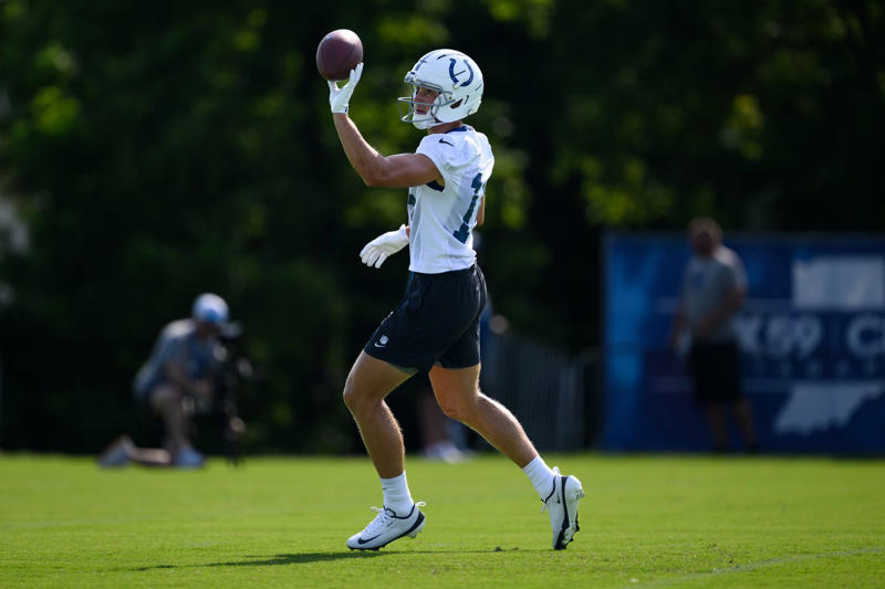 AD Mitchell’s Early Camp Struggles with Drops Only Continues , Former QB Shane Steichen Throws Pick Six to Cam Bynum! , Rookie Tyler Warren Shines Again with Anthony Richardson , Rookie QB Riley Leonard Looks Good in Red Zone , QB Anthony Richardson Rotates to Begin with Starters , Big Cornerback Addition Charvarius Ward Has an Interception! , CB JuJu Brents Making Most of Opportunity Again, Handful of Colts Veterans Continue to Sit Out Early Practices 