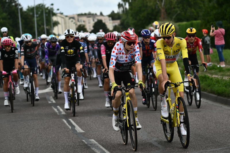 Final 2025 Tour de France standings, Where to watch the Tour de France: TV channel, streaming Sunday, Final Stage 21 results, 2025 Tour de France jersey winners, Pogačar finishing strong, Riders hit home stretch on the Champs-Elysees, Threatening weather makes final stage largely ceremonial, Threat of rain intensifies at riders pass Versailles, Peloton remains intact early in Stage 21, Tour de France race weather for Sunday's final stage, Who is Tadej Pogačar?, 2025 Tour de France Stage 21 locations, Tour de France 2025 standings after Stage 20, Tour de France odds , Stage 20 results