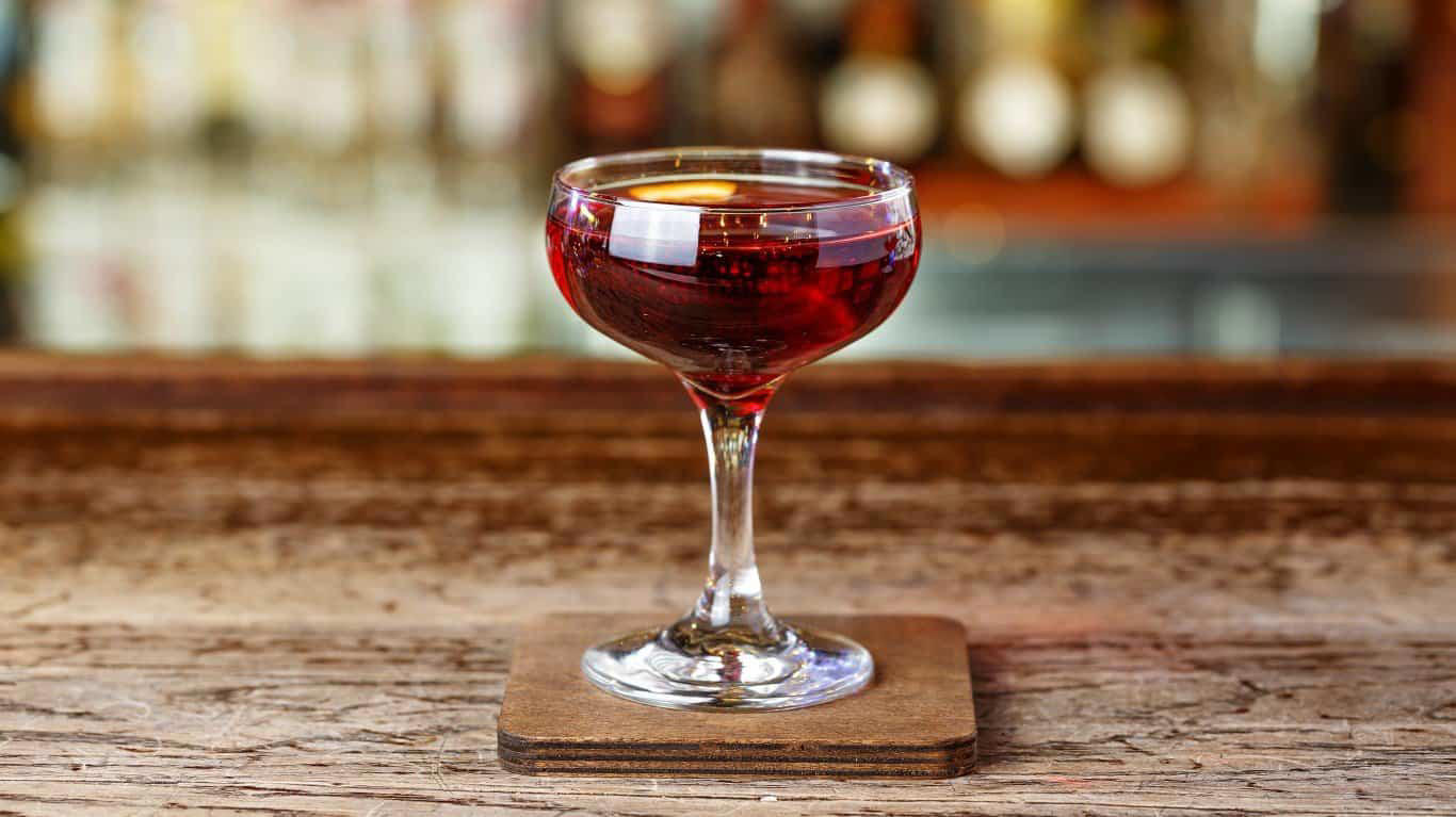 Alabama: Yellowhammer, Alaska: Duck Fart Shot, Arizona: Tequila Sunrise, Arkansas: Arkansas Razorback, California: Cabernet Sauvignon, Colorado: Coors Beer, Connecticut: Moscow Mule, Delaware: Dogfish Head IPA, Florida: Orange Juice, Georgia: Coca-Cola, Hawaii: Mai Tai, Idaho: Whiskey Sour, Illinois: Irish Whiskey, Indiana: Water, Iowa: Tom Collins, Kansas: Horsefeather, Kentucky: Mint Julep, Louisiana: Hurricane, Maine: Moxie, Maryland: Orange Crush (Cocktail), Massachusetts: Cranberry Juice, Michigan: Vernor's Ginger Ale, Minnesota: Bootleg, Mississippi: Milk Punch, Missouri: Fitz's Root Beer, Montana: Boilermaker, Nebraska: Red Beer, Nevada: Picon Punch, New Hampshire: Apple Cider, New Jersey: Jack Rose, New Mexico: Margarita, New York: The Manhattan, North Carolina: Cheerwine, North Dakota: North Dakota Special, Ohio: Bloody Mary, Oklahoma: Lunchbox, Oregon: Pinot Noir, Pennsylvania: Yuengling Beer, Rhode Island: Coffee Milk, South Carolina: Sweet Tea, South Dakota: Milk, Tennessee: Jack Daniel's, Texas: Lone Star Beer, Utah: Jell-O Shots, Vermont: Old Vermont, Virginia: George Washington's Rye Whiskey, Washington: Coffee, West Virginia: Moonshine, Wisconsin: Brandy, Wyoming: Fireball Whisky
