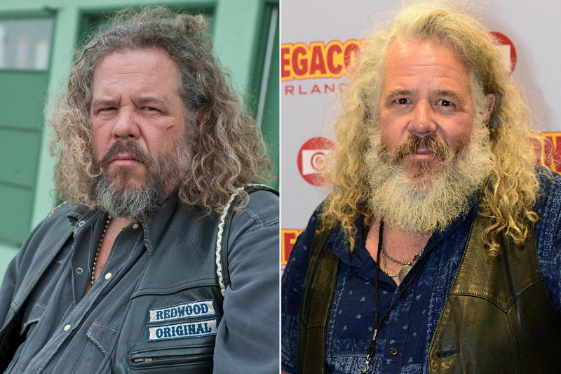 Mark Boone Junior as Robert 'Bobby Elvis' Munson Katey Sagal as Gemma Teller Morrow, Mark Boone Junior as Robert 'Bobby Elvis' Munson, Kim Coates as Alexander 'Tig' Trager, Theo Rossi as Juan Carlos 'Juice' Ortiz, Johnny Lewis as Kip "Half-Sack" Epps, Maggie Siff as Dr. Tara Knowles-Teller, Ron Perlman as Clarence 'Clay' Morrow, Ryan Hurst as Harry 'Opie' Winston, William Lucking as Piermont 'Piney' Winston, Dayton Callie as Wayne Unser, Jimmy Smits as Neron 'Nero' Padilla