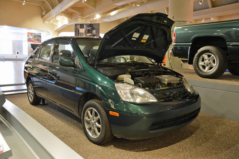 Toyota Prius (1997) Roper steam carriage (1865), Ford 999 (1902), Holsman Runabout (1903), Scripps-Booth Rocket (1913), Detroit-Electric Model 47 (1914), Brewster Town Landaulet (1915), Chevrolet Royal Mail (1915), Woods Dual-Power (1916), Chrysler B-70 (1924), Essex Coach (1924), Ford Flivver (1926), Blue Bird school bus (1927), Lincoln Zephyr (1936), Lincoln Bubbletop (1950), Crosley Hotshot (1951), Chrysler 300-B (1956), Cornell-Liberty Safety Car (1957), Ford Mustang I concept (1962), Buick Riviera (1963), Chrysler turbine car (1963), Ford Mustang (1965), Toyota Corona (1966), Ford Mark IV (1967), Mercury Cougar (1968), Lincoln presidential limousine (1972), Chrysler Newport (1973), Dodge Omni (1978), Comuta-Car (1980), Ford Escort (1981), Plymouth Voyager (1984), Ford Taurus (1986), General Motors EV1 (1997), Toyota Prius (1997), Ford Focus Electric (2009)