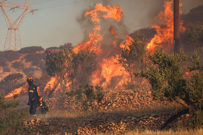 Sign up to The Getaway newsletter , Latest Foreign Office advice for travel to Greece, How common are wildfires in Greece?, What to do if your holiday is affected, How dangerous are wildfires?